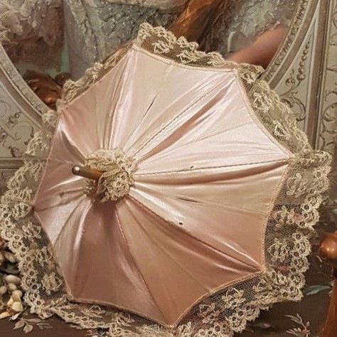 Victorian Aesthetic Pink, Victorian Pink Aesthetic, Pink Rococo Aesthetic, Pink Theatre Aesthetic, Old Princess Aesthetic, Rococo Coquette, Vintage Princess Aesthetic, Modern Rococo, Rococo Aesthetic