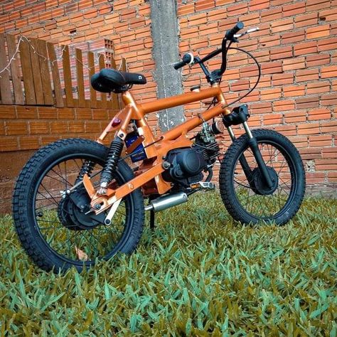 Bmx Cub, Yamaha Crypton, Bmx Scooter, Homemade Motorcycle, Custom Bikes Cafe Racers, Electric Bike Diy, Custom Moped, Custom Motorcycle Parts, Bicycle Diy