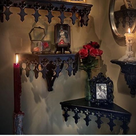 Goth Shelf Decor, Gothic Light Fixtures, Gothic Shelf Decor, Colorful Gothic Decor, Goth Shelves, Goth Shelf, Gothic Victorian Bedroom, Gothic House Interior, Victorian Gothic Bedroom