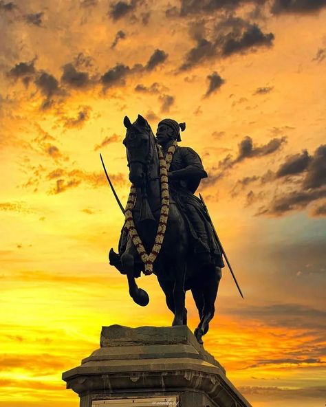 Sanatan Aesthetic, Shivaji Maharaj Statue, Ganpati Photo, Ganpati Photo Hd, Maharaj Wallpapers, Shivaji Maharaj Hd Wallpaper, Rama Image, Hd Wallpaper 4k, Shivaji Maharaj