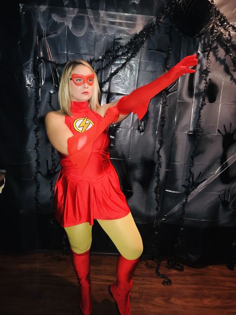 The Flash⚡️ #halloween #theflash #halloweendecorations #halloweencostumes College Costumes, Flash Costume, Fantasias Halloween, Marvel Women, The Flash, Halloween Decorations, Leather Pants, Flash, Marvel