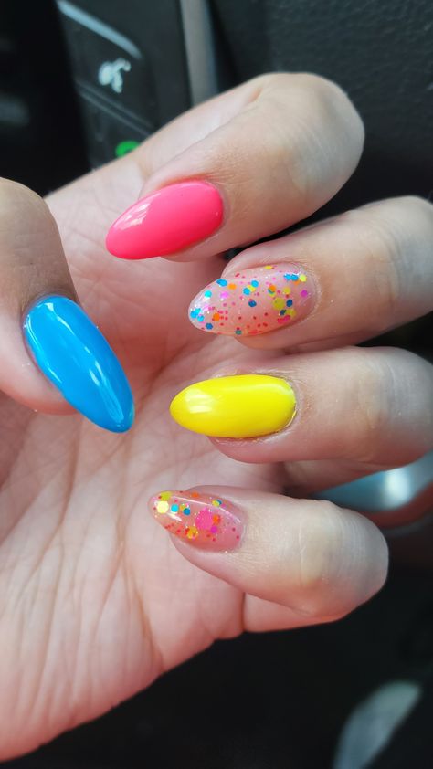 Almond shaped nails with a blue thumb, pink index finger, yellow ring finger, and sparkles with all three colors on the middle and pinkie fingers Subtle Pride Nails Pan, Neon Rainbow Nails Short, Appendix Tattoo, Pan Flag Nails, Pansexual Nails Designs, Pride Nails Simple, Pride Nails 2023, Pan Nails Pride, Pansexual Makeup Looks