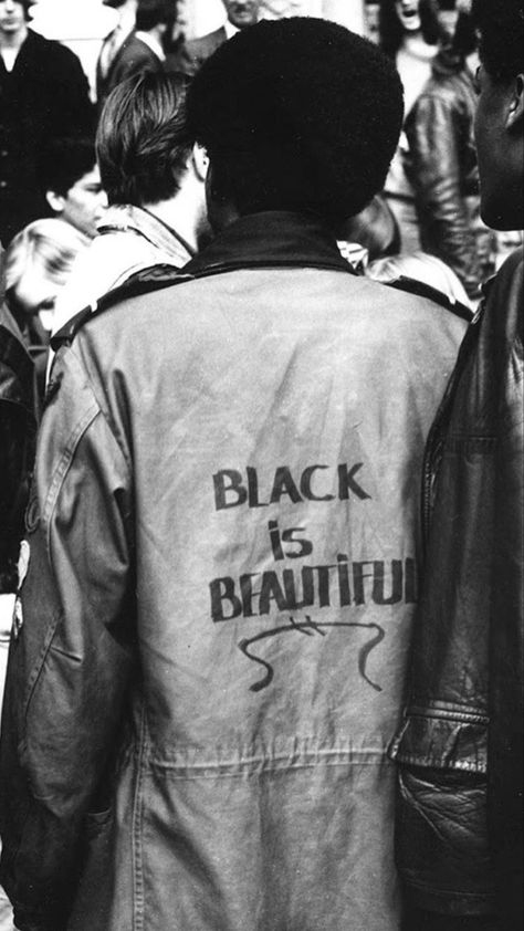 Rnb Aesthetic, R&b Aesthetic, Your Life Matters, Old School Aesthetic, African Tattoo, I Love Being Black, Life Matters, Black Panther Party, Black Photography