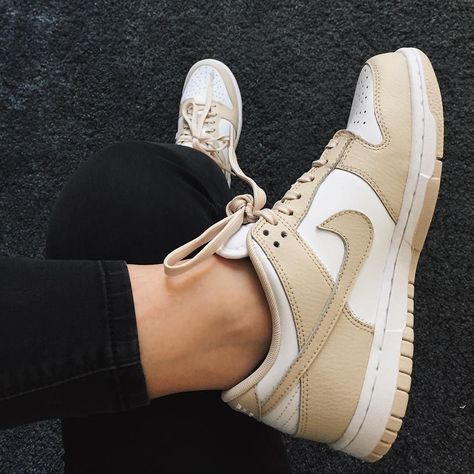 Nike Dunk Low Next Nature, Boty Nike, Nike Sneakers Women, Baskets Nike, Shoes Sneakers Nike, Nike Shoes Cheap, Nike Free Shoes, Nike Shoes Outlet, Sneakers Women