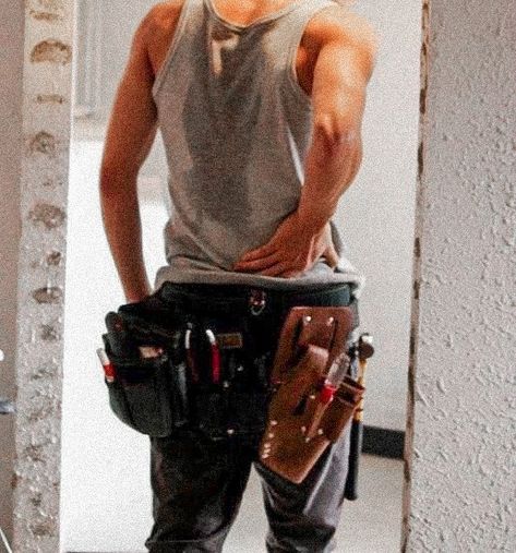 Carpenter Aesthetic Man, Caden Aesthetic, Small Town Boy Aesthetic, Luke Alvez Aesthetic, Contractor Aesthetic, Small Town Romance Aesthetic, Luke Maybank, Construction Worker Aesthetic, Blue Collar Men