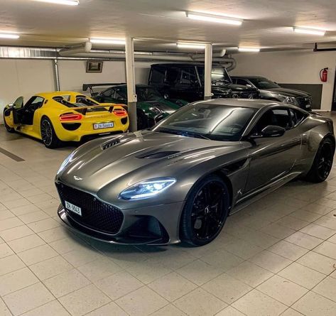 Aston Martin Dbs Superleggera, Dream Car Garage, Aston Martin Dbs, Aston Martin Vanquish, Dreamy Artwork, Boys Toys, Big Boy Toys, Street Racing Cars, Super Car