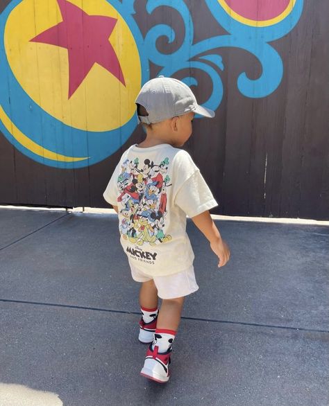 Toddler Disney Outfit, Disney Toddler Outfits, Kids Disney Outfits, Baby Boy Fall Outfits, Disney Trip Outfits, Baby Boy Outfits Swag, Disney Baby Clothes, Cute Disney Outfits, Disney With A Toddler