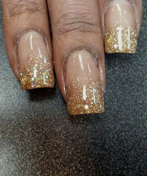 Gold Glitter Acrylic Nails, Nails Mid Length, Glitter Acrylic Nails, Nails Gold, Mei Mei, Glitter Acrylic, Glitter Acrylics, Prom Nails, Gold Nails