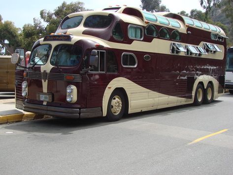 Best Looking Land-Yacht? - Page 6 - Pelican Parts Forums Vintage Motorhome, Rv Bus, Custom Campers, Vintage Rv, Bus Camper, Cool Vans, Weird Cars, Vintage Trailers, Truck Camper