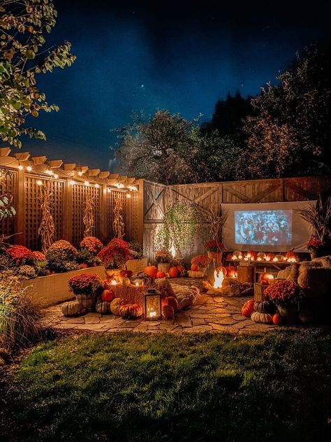 Backyard Movie Night Party, Timothy Green, Outdoor Movie Night, Fall Backyard, Halloween Movie Night, Backyard Movie Nights, Backyard Movie, Cottages And Bungalows, Cozy Backyard