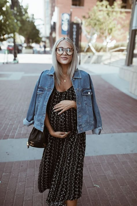 Pregnant Street Style, Bump Outfits, Prego Outfits, Pregnant Fashion, Bump Fashion, Pregnant Outfits, Trendy Maternity Outfits, Pregnancy Outfit, Baby Bump Style