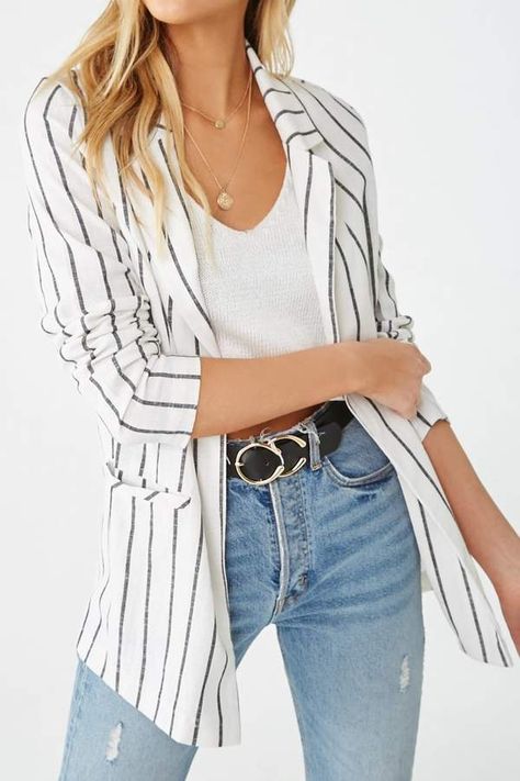 Forever 21 Striped Longline Open-Front Blazer Striped Blazer Outfit, Blazer Off White, Outfit Mit Blazer, Best Blazer, Pinstripe Blazer, Lightweight Blazer, Blazer Outfit, Boyfriend Blazer, Open Front Blazer