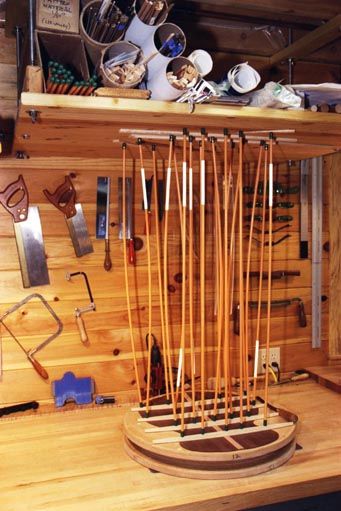 Luthier Workshop, Ukulele Design, Homemade Musical Instruments, Luthier Guitar, Luthier Tools, Music Theory Guitar, Box Guitar, Guitar Building, True North