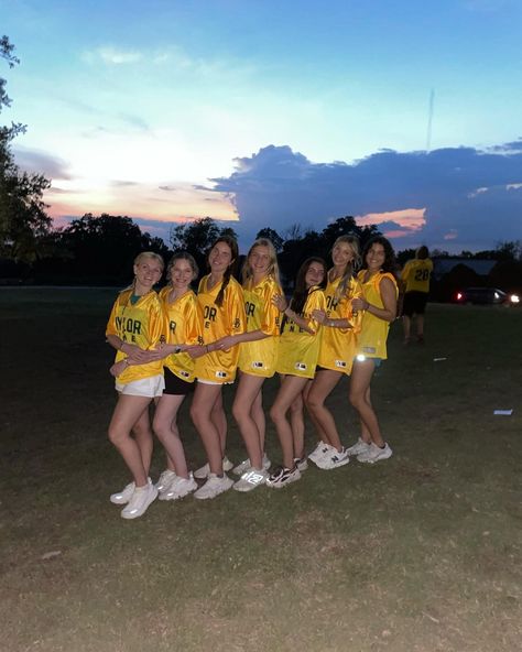 #bayloruniversity #jersey #yellow #fnl #football #gameday #fits #friends #sunset #aesthetic School Colors Day Spirit Week Outfits, Class Color Day Spirit Week, Color Day Spirit Week, 2024 Manifesting, Gameday Fits, School Spirit Week, Spirit Week Outfits, Friends Sunset, Week Outfits