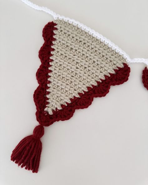 Classic Triangle Bunting Banner 📿 I’ve been feeling inspired by all the holiday patterns I’ve been seeing & came up with the idea for a simple crochet bunting. It’ll be perfect addition to any wall, mantle, or even Christmas tree 🎄✨ Stay tuned for the full reveal to see all the extras you can add to this pattern! #loopedwithloveau #crochetbunting #crochetgarland #crochetdecor #christmascrochet Triangle Bunting, Wall Mantle, Crochet Bunting, Crochet Garland, Crochet Triangle, Simple Crochet, Feeling Inspired, Holiday Patterns, Christmas Mantels