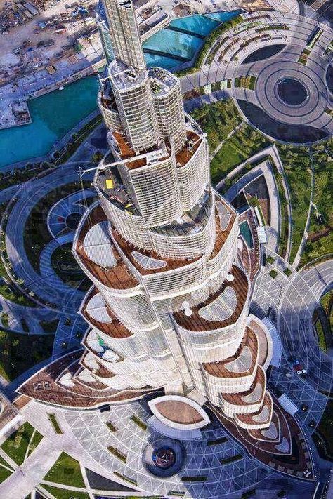 Burj Khalifa Photography, Dubai Architecture, Urban Habitat, Khalifa Dubai, Dubai Holidays, Dubai Aesthetic, Santiago Calatrava, Dubai City, Architectural Details