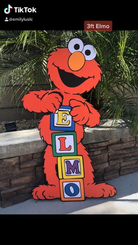 Elmo Cricut Projects, Sesame Street Cricut Projects, Elmo Cutout, Elmo First Birthday, Elmo And Friends, Mickey Mouse Themed Birthday Party, Backyard Birthday Parties, Cookie Monster Birthday, Elmo Birthday Party