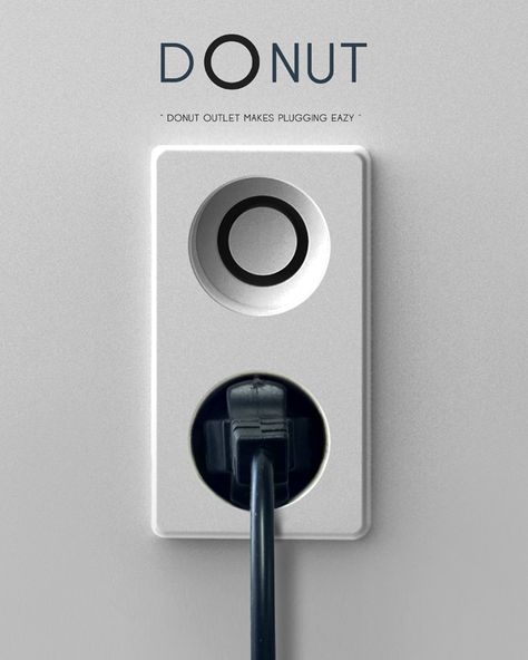 smart! outlet has a ring-shaped hole so you can plug in in any direction Clever Gadgets, Security Tips, Smart Plug, Gadgets And Gizmos, Yanko Design, Gadget Gifts, Plug Socket, Industrial House, Technology Gadgets