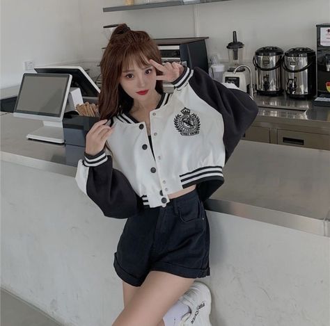 Writing Details, Air Clothes, Baseball Jacket Women, Jacket Crop, Varsity Jacket Women, Digital Screen, Baseball Women, Embroidered Shorts, White Jacket