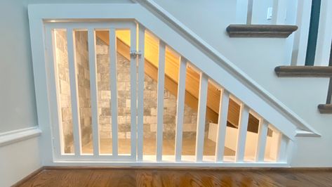 💡customer ideas are always fun to bring to life. Check out how this unused space under the stairs was designed to be a perfect place for a pooch. 🐶 A very lucky dog might we add. 🍀🍀 #customcarpentry #homerenovationproject #stairtransformation #customstair #dogkennel #customdogkennel #StairsDesign #lovetorenovate #stairs #dogheaven #spoiledpups #hometransformation #CustomWoodwork #woodfloors #doggate #doghouse #dogheaven Under Stairs Dog Room, Stairs Dog House, Under Stairs Dog House, Space Under The Stairs, Bed Door, Room Under Stairs, Custom Dog Kennel, Under Stair, Dog Den