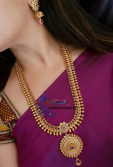 Long Chain For Saree, Gold Necklace Indian Bridal Jewelry Long, Gold Aaram Design, Aaram Gold Designs, Gold Long Necklace Indian Bridal, Jimiki Kammal Design, Gold Necklace Set Bridal Indian, Long Gold Necklace Indian, Long Necklaces Gold