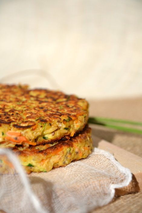 Vegetable Pancakes, Oat Pancakes, Idee Pasto Sano, Healthy Dinner Recipes Easy, Nut Free, Veggie Recipes, Meat Recipes, Savoury Food, Easy Dinner Recipes