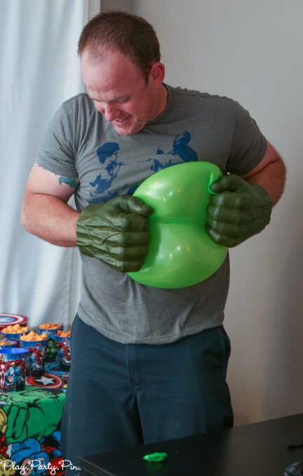 Hulk Birthday Party Games, Hulk Party Games, Hulk Smash Party Game, Avengers Birthday Party Games, Hulk Smash Game, Hulk Party Ideas, Super Hero Birthday Party Ideas, Superhero Birthday Party Games, Avengers Party Ideas