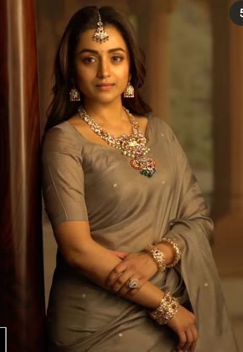 Trisha Krishnan Saree, Women In Saree, Actress In Saree, Trisha Krishnan, Indian Bridal Fashion, Beautiful Saree, Indian Beauty Saree, India Beauty, Desi Beauty