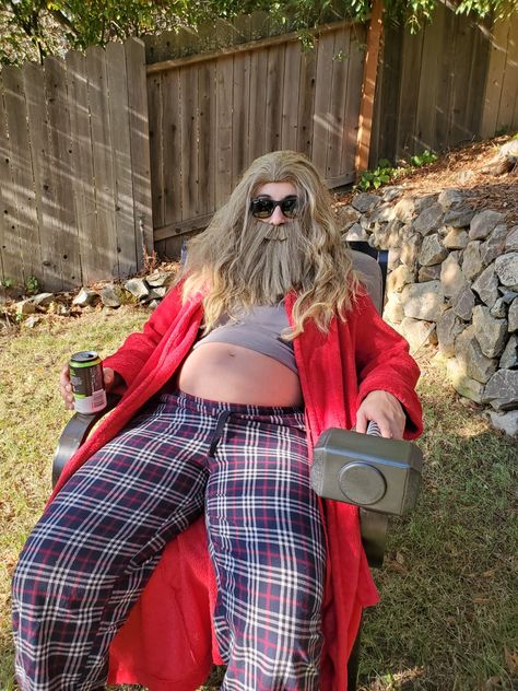 Halloween Maternity Outfits, Pregnant Thor Costume, Funny Pregnant Couple Halloween Costumes, Fat Thor Pregnancy Costume, Funny Pregnancy Halloween Costumes, Couple Halloween Costumes 2022 Funny, Funny Halloween Costumes 2022, Pregnancy Costumes Couples, Pregnancy Couple Halloween Costumes