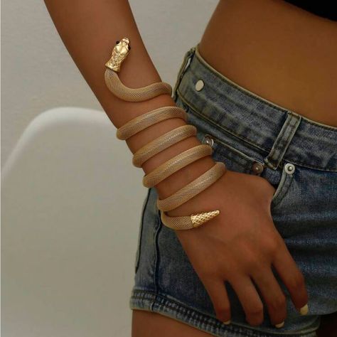 Super Cute And Stylish Ships In 5-10 Business Days Snake Arm Cuff, Serpent Jewelry, Arm Bracelet, Bracelet Party, Finger Bracelets, Arm Bracelets, Snake Jewelry, Snake Bracelet, Snake Design