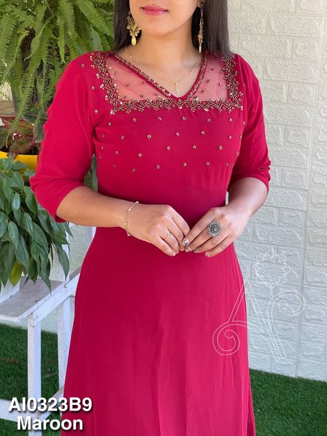 Netted Kurta Designs Women, Latest Kurti Neck Designs Pattern 2023, Net Kurti Designs Latest, Net Neck Designs For Kurtis, Yolk Designs For Kurtis, Net Kurti Designs, Latest Blouse Designs, Stylish Kurtis Design