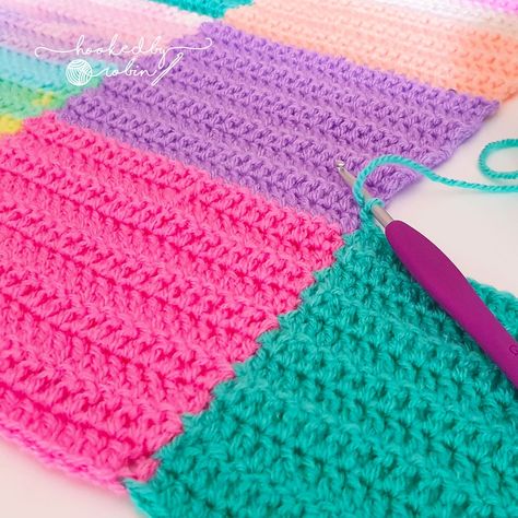 Strip Blanket, Hooked By Robin, Patchwork Blanket, Learn How To Crochet, Baby Afghans, Blanket Patterns, Double Crochet Stitch, Crochet Lovers, Blanket Crochet