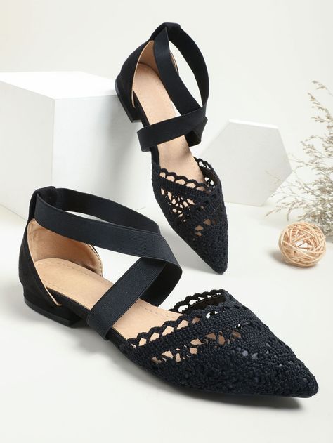 Flat Formal Shoes, Black Dress Flats, Crochet Flats, Strap Flats, Lace Flats, Shoes Outfit Fashion, Flat Dress Shoes, Women Flats, Dress Flats