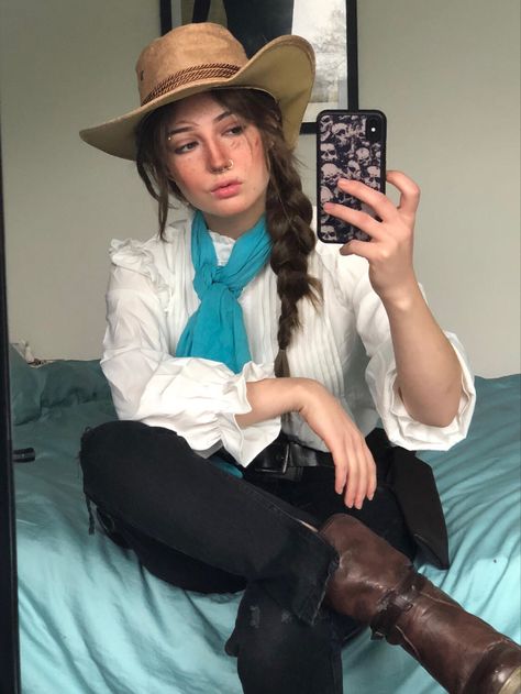 Sadie Adler Costume, Sadie Adler Cosplay, Sadie Adler Outfit, Rdr2 Cosplay, Niche Costumes, Sadie Adler Fanart, Sadie Rdr2, Cowgirl Cosplay, Barbie Cosplay