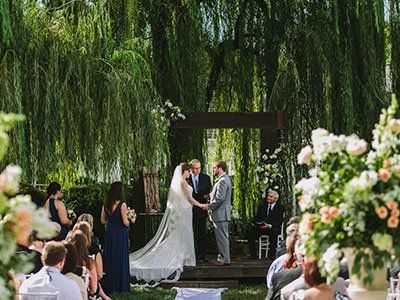 Tennessee Outdoor Wedding Venues Tennessee Wedding Venues, Outdoor Wedding Dress, Chattanooga Wedding, Garden Wedding Venue, Knoxville Wedding, Wedding Reception Locations, Tennessee Wedding, Knoxville Tennessee, East Tennessee