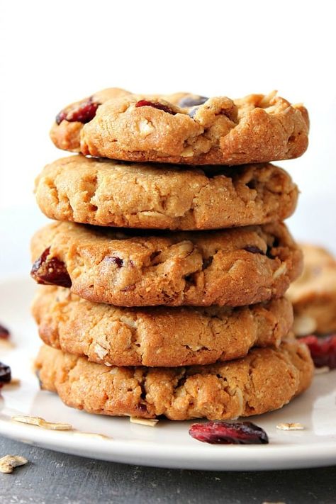 Cookie Recipes Peanut Butter Oatmeal, Delicious Cookies Homemade, Butter Oatmeal Cookies, Flourless Peanut Butter Cookies, Flourless Cookies, Classic Peanut Butter Cookies, Chewy Peanut Butter Cookies, Peanut Butter Oatmeal Cookies, Peanut Butter Chocolate Chip Cookies