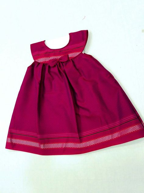 Khan Dress For Baby Girl, Traditional Frocks For Baby Girl, Traditional Dress For Baby Girl, Modern Party Wear, Traditional Baby Clothes, Cotton Frocks For Kids, Frocks For Babies, Frocks For Kids, Kids Clothes Diy