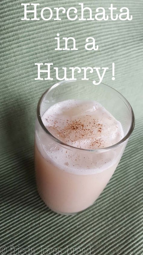 Healthy Horchata, Easy Horchata Recipe, Mexican Horchata, Homemade Horchata, Horchata Recipe, Homemade Tofu, Easy Cold, Mixed Drinks Recipes, How To Cook Rice