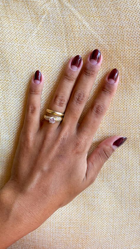 Brown Nails Design Short, Short Nail Bed Nails, Brown Nails Almond, Nail Inspo Brown, Short Nail Beds, Nails Almond Short, Short Nail Bed, Half Moon Manicure, Half Moon Nails