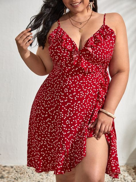 Boho Wrap Dress, Casual Wrap Dress, Red Wrap Dress, Beachy Dresses, High Fashion Street Style, Dress Plus Size, Flowy Dress, Cami Dress, Heart Print