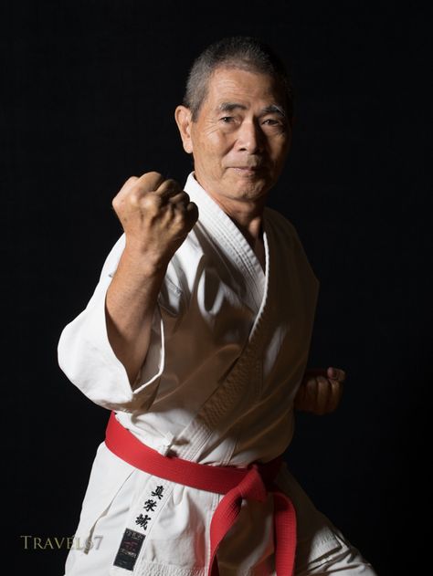 Morinobu Maeshiro, 9th dan Shorin-ryu Karate Shorin Ryu Karate, Okinawa Karate, Okinawan Karate, Karate Styles, Ufc Fighters, Michelle Lewin, Hapkido, Iron Body, Boxing Workout