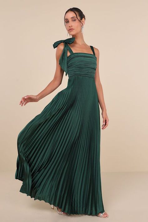 Gorgeous Purpose Emerald Satin Pleated Sleeveless Bow Maxi Dress Check more at https://beautyfashionideas.com/dress/gorgeous-purpose-emerald-satin-pleated-sleeveless-bow-maxi-dress/ 20s Bridesmaid Dress, Christmas Bridesmaid Dresses Green, Shoes To Wear With Maxi Dress In Fall, Bridesmaids Green Dresses, Sage Green Wedding Guest Outfit, Green Dress Bridesmaid Dress, Strapless Pleated Dress, Wedding Formal Attire Guest, August Bridesmaid Dresses