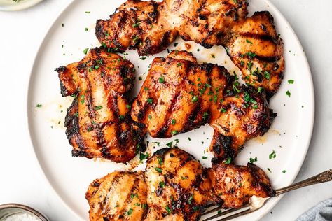 The Best Marinated Grilled Chicken Thighs Marinated Grilled Chicken Thighs, Juicy Chicken Thighs, Grilling Chicken, Easy Marinades, Grilled Chicken Thighs, Easy Grilling, Chicken Kabobs, Grilled Pineapple, Boneless Chicken Thighs