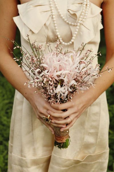 Spider Lily Bouquet, White Spider Lily, Country Wedding Bouquets, Spider Lily, White Spider, Earthy Wedding, Blush Bouquet, Wedding Party Planning, Lily Wedding