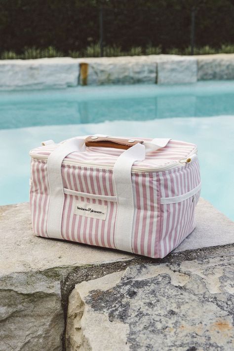 Cooler Bags, Cooler Tote Bag, Picnic Essentials, Umbrella Cover, Cooler Tote, The Picnic, Picnic In The Park, Beach Umbrella, Summer Set