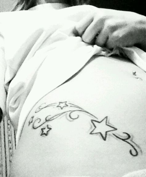 Star tattoo on lower hip bone!! Hip Bone Tattoo, Pelvic Tattoo Hip, Pelvic Tattoo, Tattoos Hip, Tattoo On Hip Bone, Pelvic Tattoos, Tattoo Hip, Character Customization, Pelvic Bone