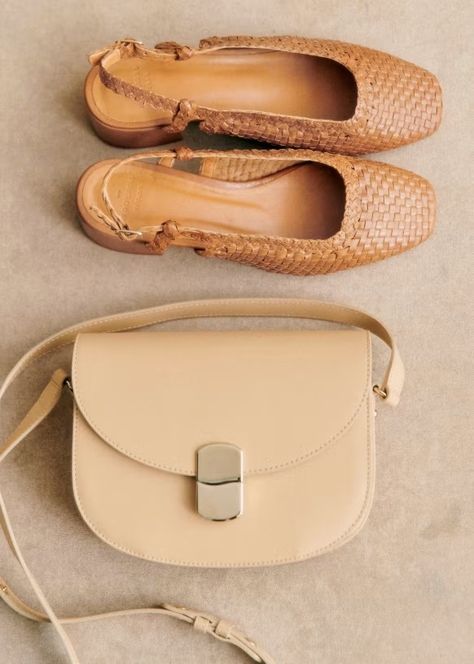 Noemie heel pumps - Natural Heritage Braided Leather - Vegetable-tanned smooth goatskin leather - Sézane Sezane Shoes, Everlane Shoes, Natural Heritage, Wood Heel, Soft Classic, Walk This Way, Sheep Leather, Only Shoes, Clothing Inspiration