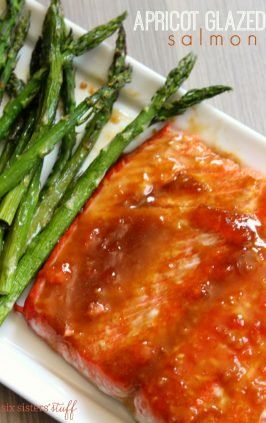 Mustard Glazed Salmon, Soy Glazed Salmon, Apricot Glaze, Salmon Recipes Baked, Honey Mustard Salmon, Salmon Glaze Recipes, Salmon Soy Sauce, Garlic Salmon, Salmon Dinner