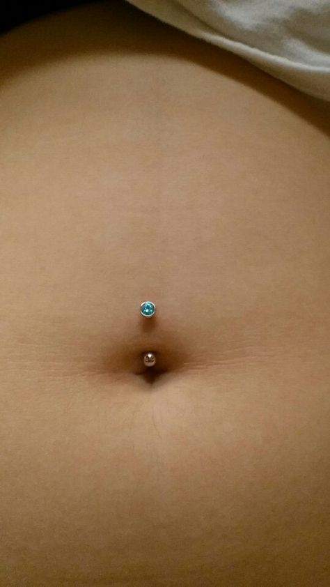 Simple start for a belly button piercing Belly Button Piercing Placement, Simple Belly Button Piercing, Belly Button Piercing On Chubby Stomach, Belly Button Piercing Plus Size Women, Small Belly Button Piercing, Belly Button Piercing Ideas, Food Makeup, Bellybutton Piercings, Belly Button Piercing Jewelry