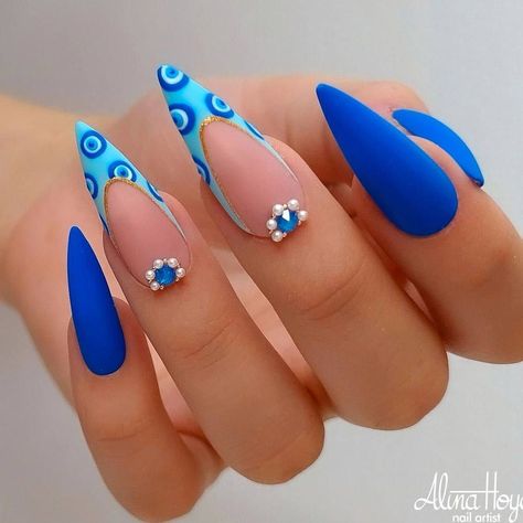 Blue Matte Nails, Blue Glitter Nails, Elegant Nail Designs, Gel Nails Diy, Stiletto Nails Designs, Pretty Nail Art Designs, Easter Nails, Elegant Nails, Matte Nails